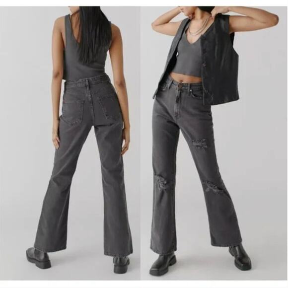 UO BDG High-Waisted Comfort Stretch Flare Jeans - Picture 1 of 8